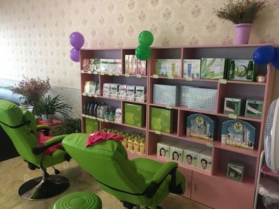小資生活化妝品加盟店 體驗式營銷與醫療服務融合，全面提升顧客服務質量